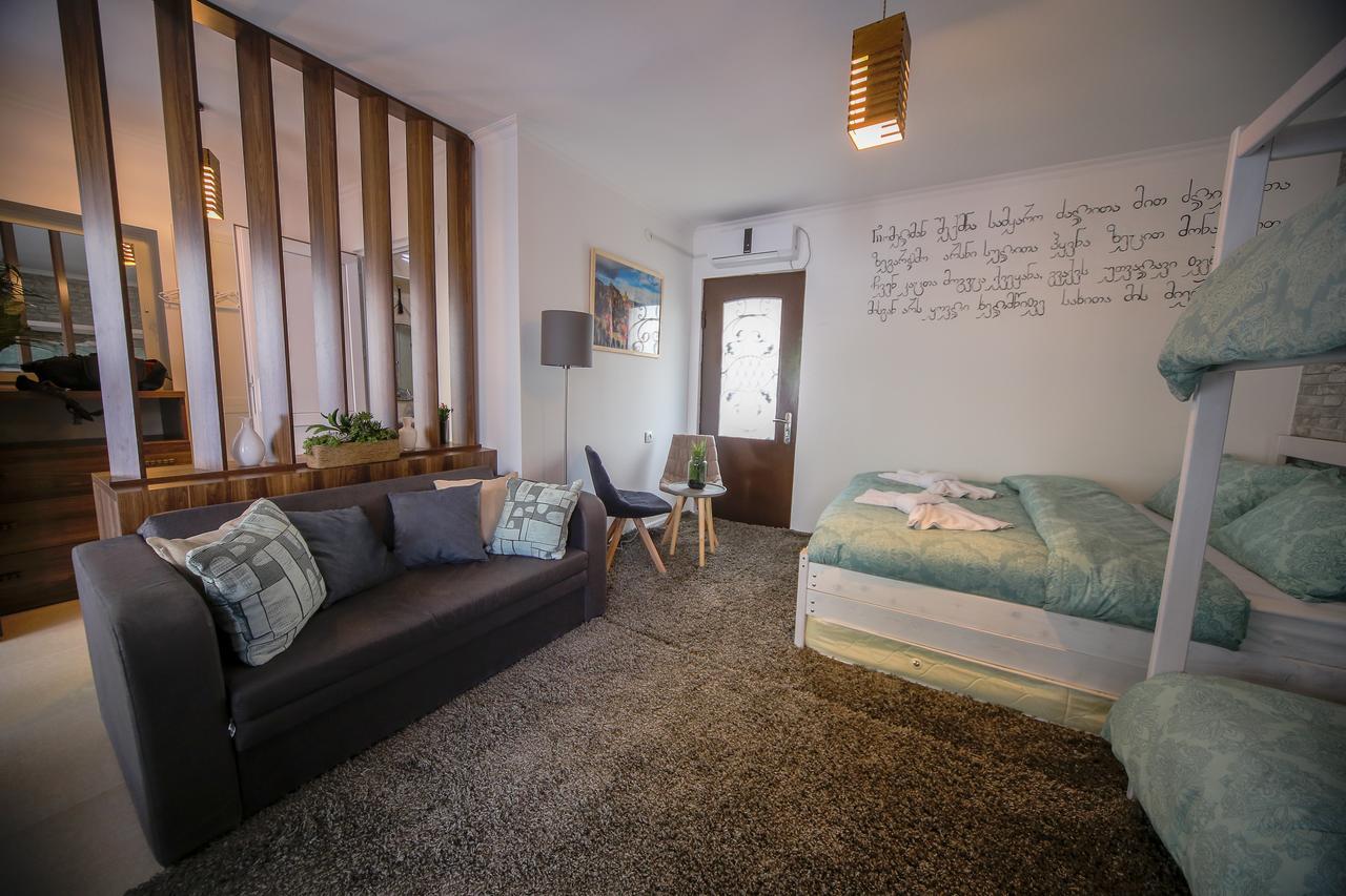 ホテル Avlabari Boutique House ティビリシ エクステリア 写真